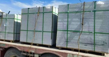 鹰潭 芝麻白花岗岩地铺石装车日常