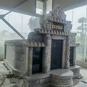 鹰潭 芝麻白墓碑效果展示图