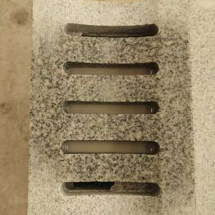 鹰潭 芝麻白拉丝面花岗岩U型开槽排水槽