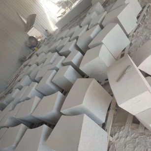 鹰潭 白麻花岗岩异形坐凳