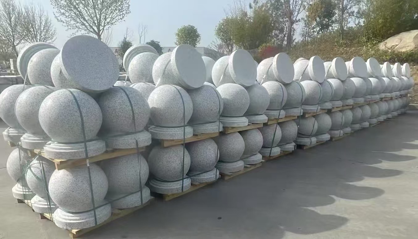 鹰潭 白麻花岗岩石材圆球，石球，挡车球，隔离球，景观石球，风水球等