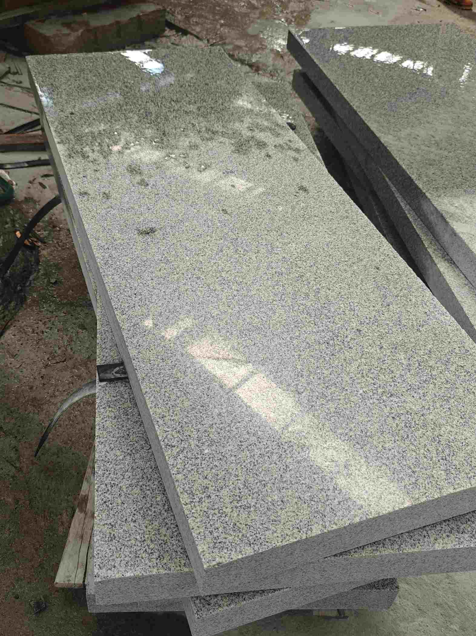 鹰潭 芝麻白栏杆料半成品