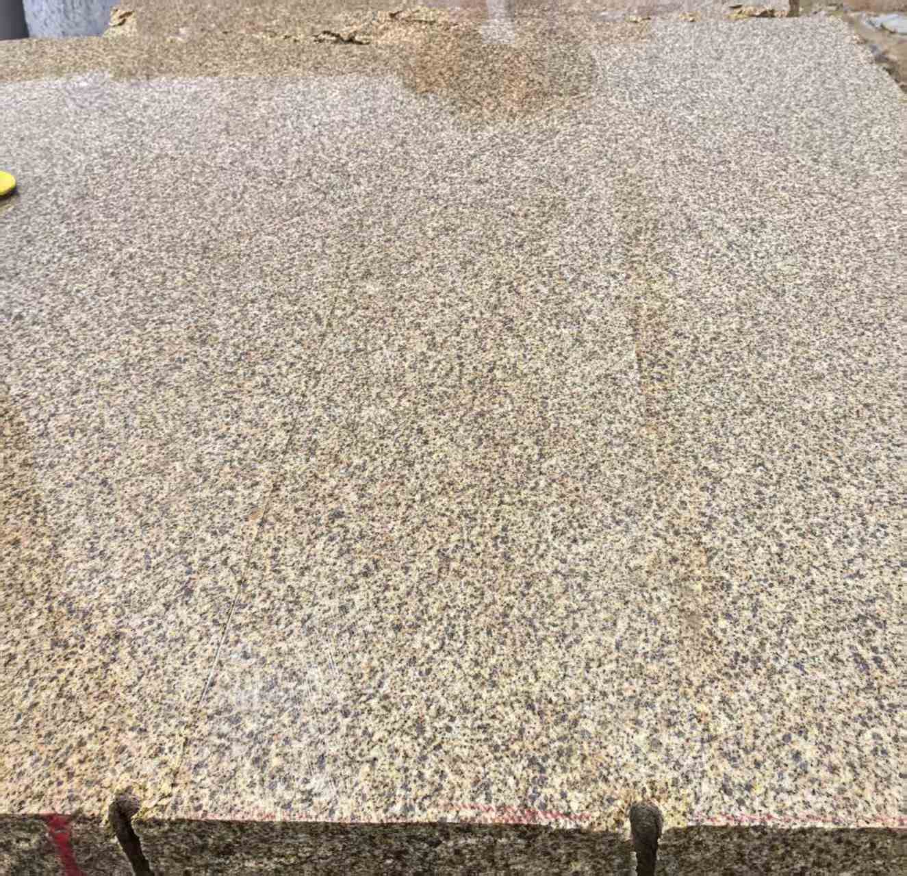 鹰潭 黄金麻花岗岩石材方料