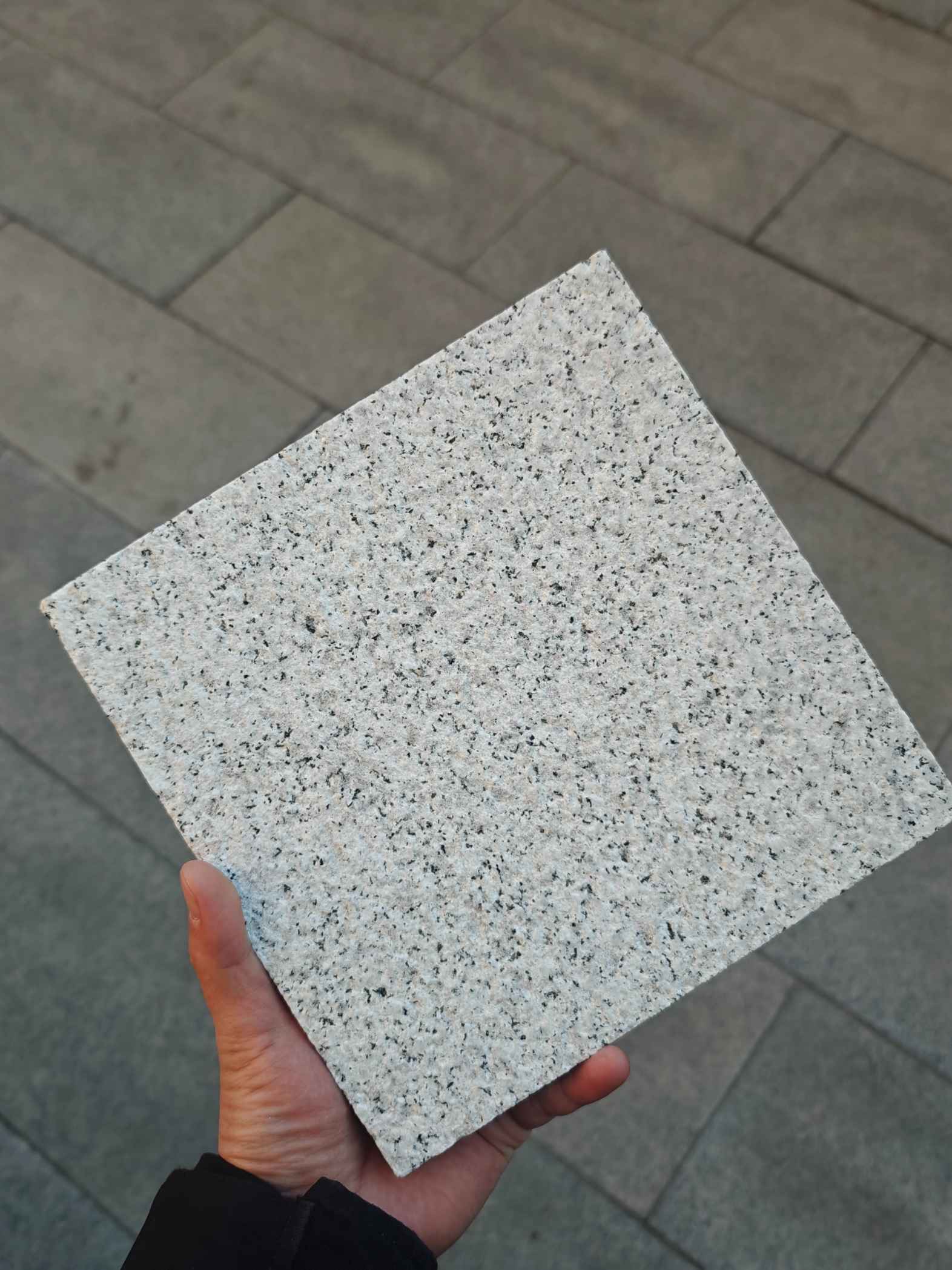 鹰潭 白麻荔枝面花岗岩石材