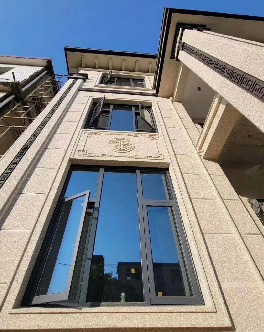 鹰潭 黄金麻荔枝面别墅外墙干挂效果展示